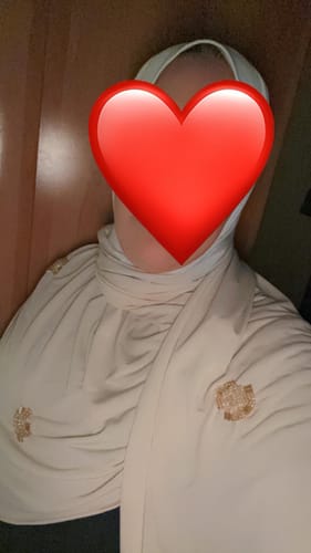 Customer photo review of Hijab jersey Diamond Crème