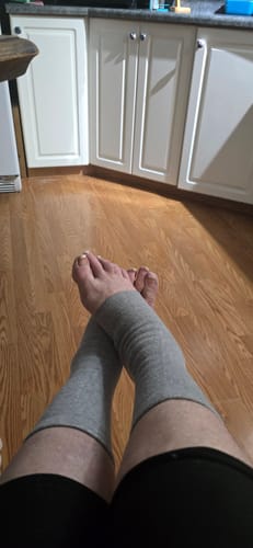 Customer photo review of Premium Anti-Fatigue Bamboo Footsleeves