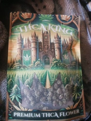 Customer photo review of Skywalker OG - Greenhouse THCA (Smalls)