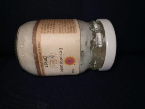 Customer photo review of Desodorante natural sin aluminio