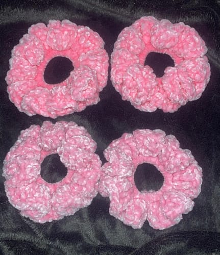 Customer photo review of Custom Velvet Scrunchies