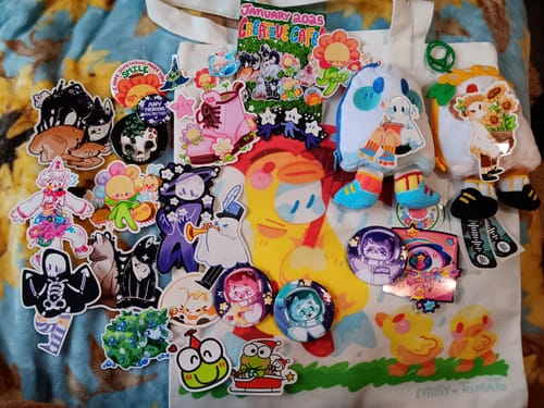 Customer photo review of Ghost Plush Pouch Keychains!