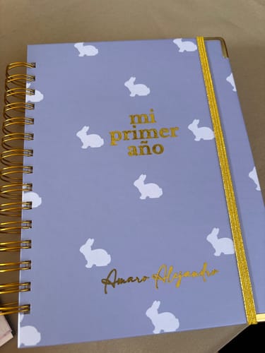 Reseña con foto de un cliente sobre Diario Único Mi Primer Año - Hop
