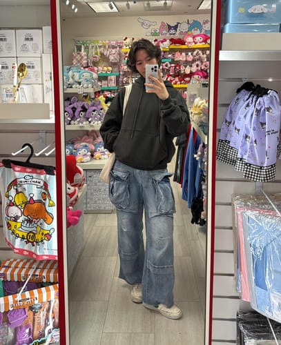 Customer photo review of Brooklyn Unisex Oversized Hoodie