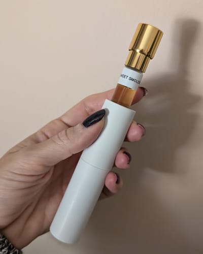 Customer photo review of Sweet Smolder Inspired by Tobacco Honey