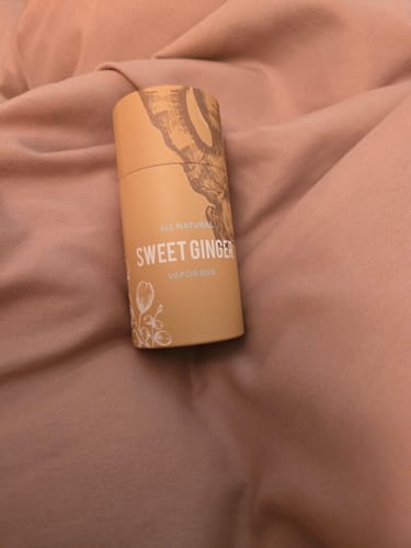 Customer photo review of Sweet Ginger Vapor Rub