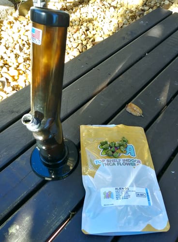 Customer photo review of Alien OG - 14 Grams Littles - Indica