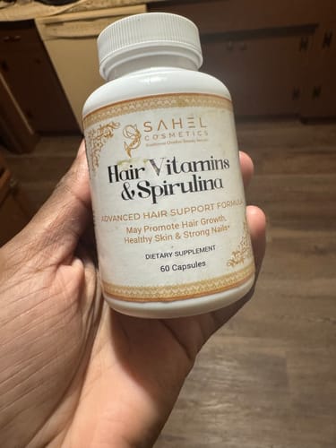 Customer photo review of Hair Vitamins & Spirulina