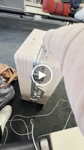 Melanie G. review of Carry-On: All-in-One image 1 out of 1