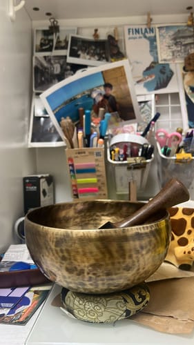 Customer photo review of Antique style Himalayas Singing Bowl