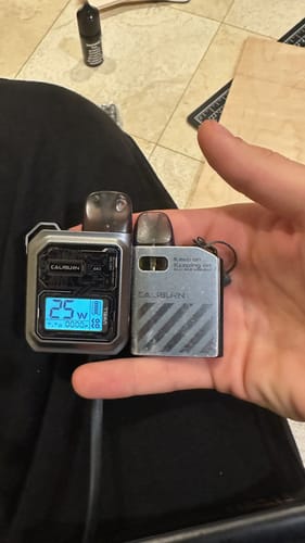 Customer photo review of Uwell Caliburn GK3 25W Pod Kit