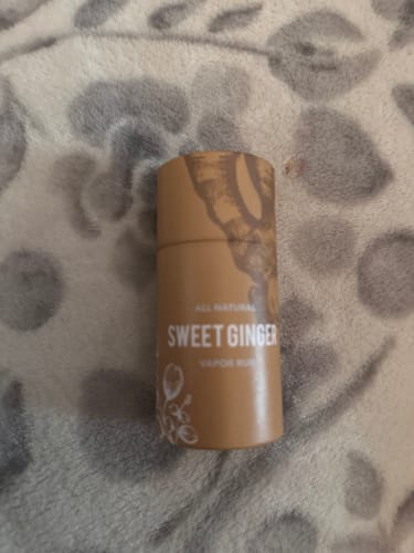 Customer photo review of Sweet Ginger Vapor Rub