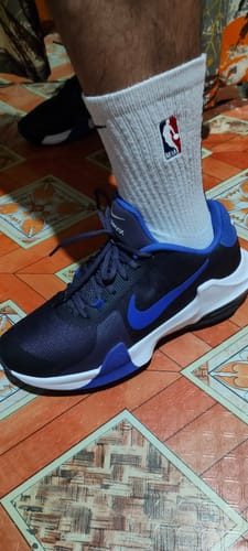 Customer photo review of Nike Men's Impact 4 Basketball Shoes