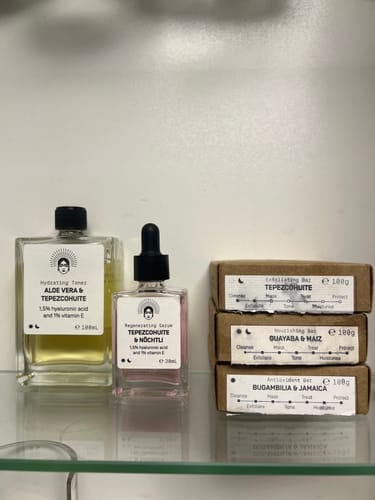 Customer photo review of M-Beauty Must-Haves