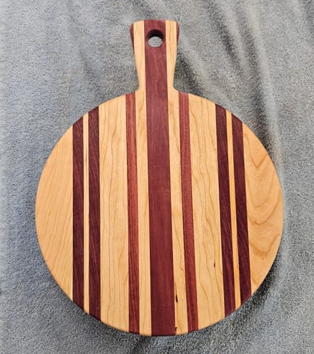 Customer photo review of 15.7x12" Small Round Charcuterie Board With Handle Acrylic Router Template