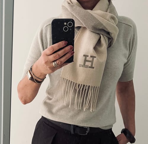 Customer photo review of SCARF 190 CM IN WHITE MIX OAT TAN CASHMERE
