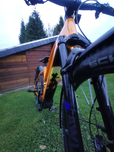 Customer photo review of SELBST GESTALTETE AKKUFOLIE - Dein persönlicher Akku Sticker / Universal, für alle E-Bikes