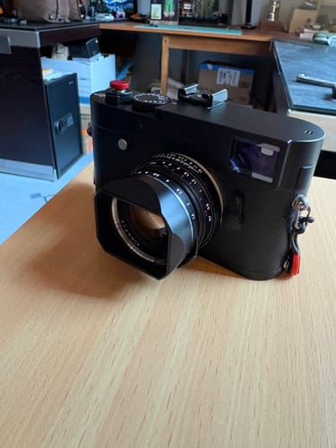 Customer photo review of Square Lens Hood for Voigtlander 35/40/50mm (Black Aluminum) v2