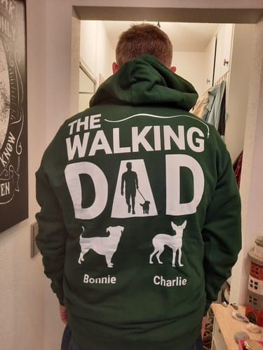Cordula Z. review of The Walking Dad - Individueller Hoodie image 1 out of 1
