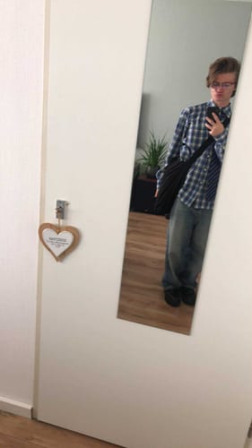 Customer photo review of Black TØTE Bag | Stitched