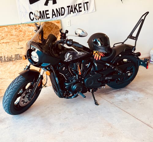 Customer photo review of Iron Born Blade 25" Sissy Bar with Foldable Luggage Rack for 2025 Indian Scout Sixty Bobber Matte Black