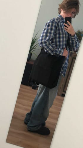 Customer photo review of Black TØTE Bag | Stitched