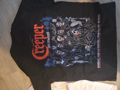 Customer photo review of Everyday tee
