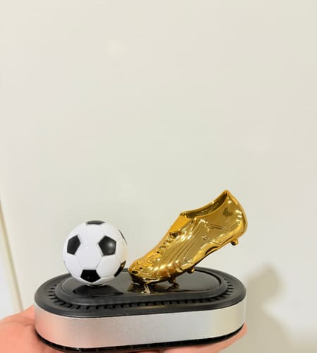 Customer photo review of Solar Powered Soccer-Themed Car Air Freshener