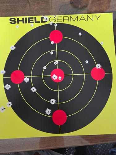 Customer photo review of SHIELD Splatter Targets 10er Pack 30x30cm - 07