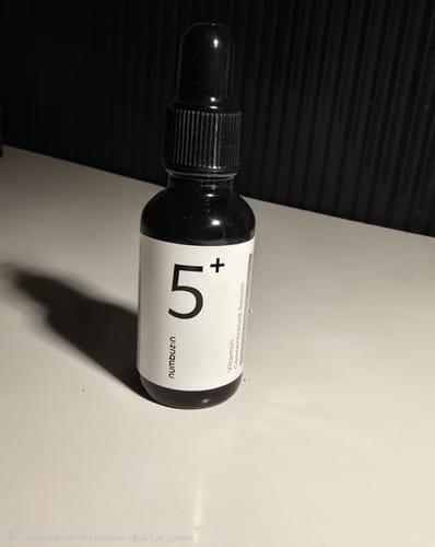 Customer photo review of سيرم نومبوزين رقم 5+ المركز بالفيتامينات لتفتيح البشرة - 30مل
