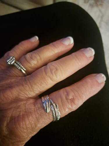 Customer photo review of Feather From An Angel Ring