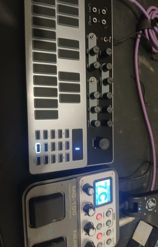 Customer photo review of Donner Essential B1 Sintetizador
