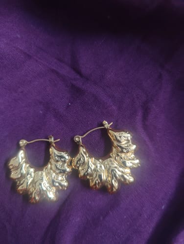 Customer photo review of Floral Gold Hoops