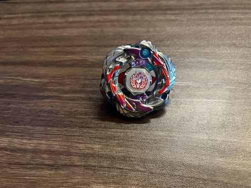 Customer photo review of Takara Tomy Samurai Pegasus Beyblade BBG-26 W105R2F Shogun Steel