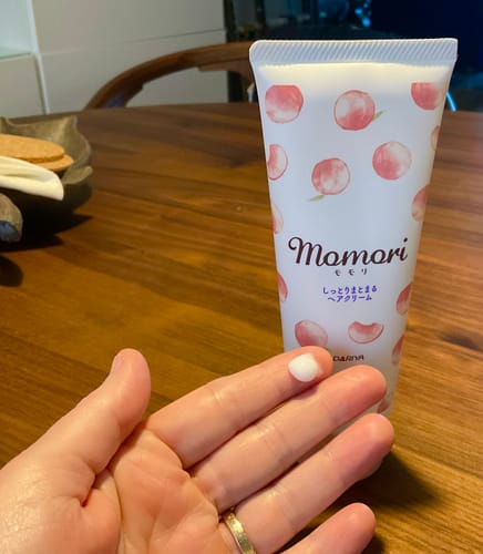 Customer photo review of Momori Moisturizing Hair Cream 150g