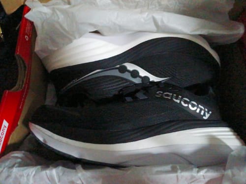 undefined review of Saucony Hurricane 24 Running Shoes image 1 out of 1