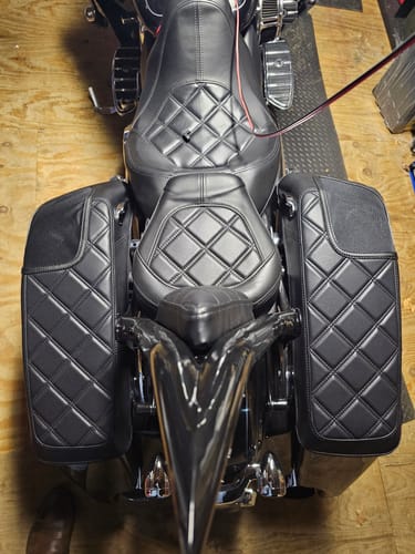 Customer photo review of C.C. RIDER Speakers Saddlebag Lid Covers Lattice Stitching Protect Saddlebags For Harley Touring Street Glide CVO Road Glide CVO 2014-2024