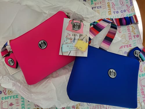 undefined review of Pochette Grande image 1 out of 1