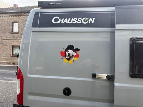 Dagmar H. review of Spähendes Foto - Individueller Autoaufkleber image 1 out of 1