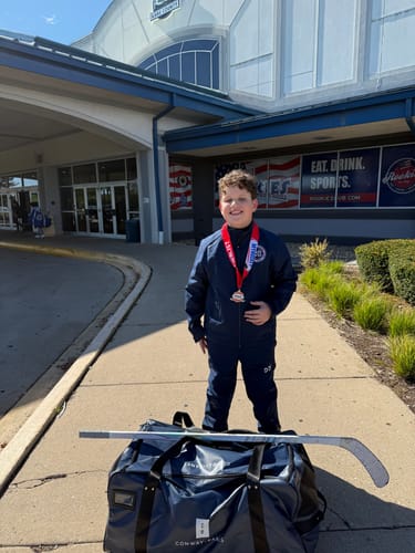 Customer photo review of Conway+Banks Hockey Bag