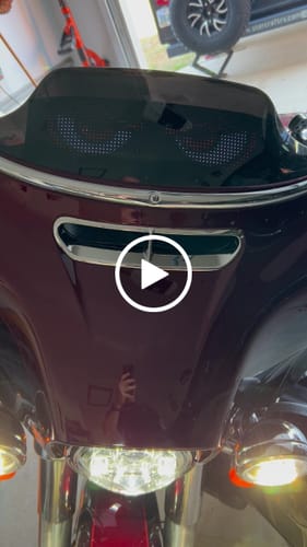 Customer video review of Moto Eyes - Animated Moto Eyes