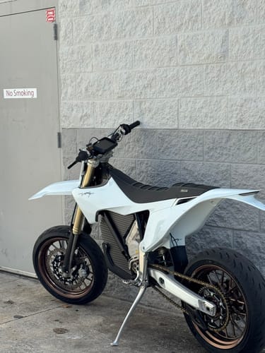 Customer photo review of Custom Seat Cover: Stark VARG EX/MX