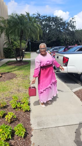 Lavern C. review of Valerie Dress | Black image 1 out of 1