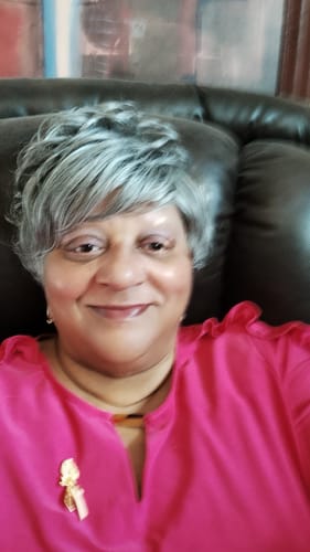 Customer photo review of It's A Wig! Sassy Mama Premium Synthetic Wig - Morgan