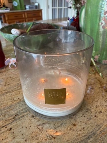 Customer photo review of Baby Big Ass Candle (150 oz, 300-500 hours)