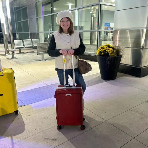 Julie S. review of Carry-On: All-in-One image 1 out of 2
