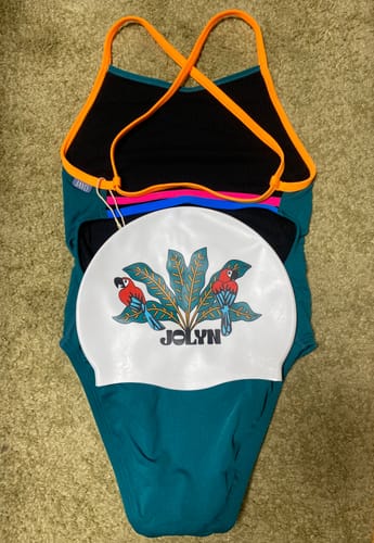 Sunyoung review of AIRLIE ONE PIECE || Cove|Sunshine image 1 out of 1