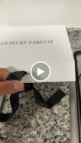Customer video review of LES SABLES ROSES