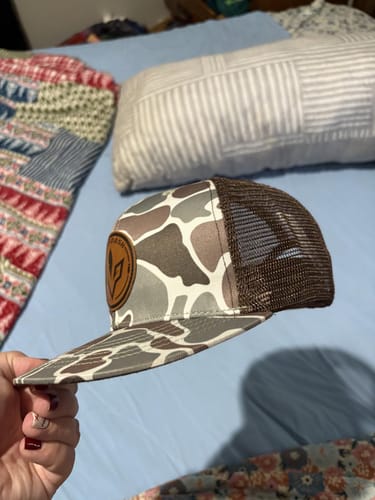 Customer photo review of Unisex Flat Brim Trucker Cap