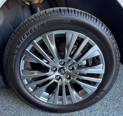 Customer photo review of Wheely Great Tire Conditioner